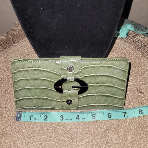 Guess wallet - Picture 5 of 6
